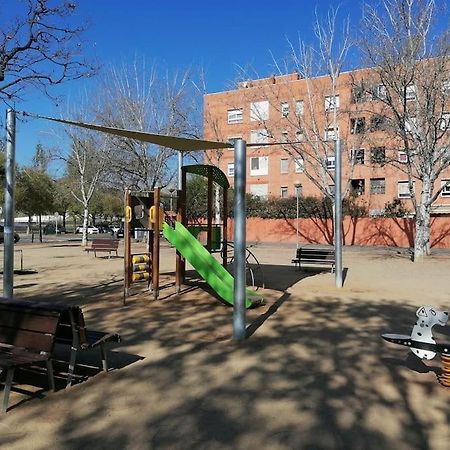 Piso Pl 2B, 20Min Plaza Cataluna Sant Adrià de Besòs Exteriör bild