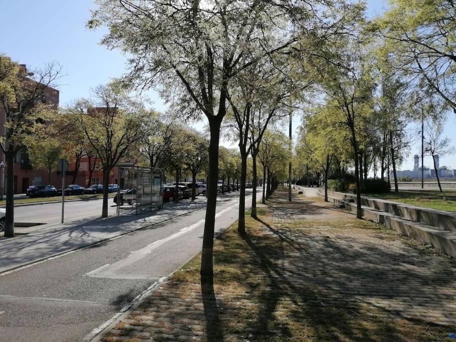 Piso Pl 2B, 20Min Plaza Cataluna Sant Adrià de Besòs Exteriör bild